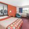 Super 8 by Wyndham Washington/Peoria Area