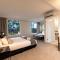 Woodroffe Hotel