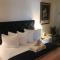 New Orleans House - Gay Male Adult Guesthouse
