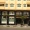 Happy City Hotel