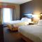 Holiday Inn Express Hotel & Suites Watertown - Thousand Islands, an IHG Hotel - Уотертаун