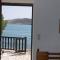 Hiona Cottage
