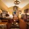 Rustic Inn Creekside