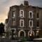 Vulcan Hotel