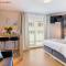AIR CONDITIONED Terrace Apartment Prague