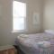 Foto: Three-Bedroom Suite in the Heart of Quadra Village 16 14/17