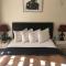 New Orleans House - Gay Male Adult Guesthouse New Orleans House - Gay Male Adult Guesthouse