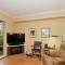 Foto: Heart of Victoria Two-Bedroom Townhouse 03 5/20