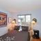 Foto: Heart of Victoria Two-Bedroom Townhouse 03 7/20