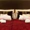 Liverpool Aigburth Hotel by Belvilla
