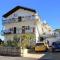 Apartments with parking space Mastrinka, Ciovo - 9428