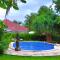 Suka Sari Cottages