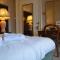 A-Haven Townhouse Hotel