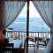 777 Beach Guesthouse