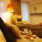 Avogaria 5 Rooms