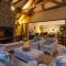 Island Way Villa