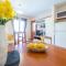 Summer Life Apartment