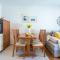 Summer Life Apartment