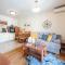 Summer Life Apartment
