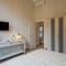Iris Apartments by Mmega