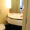 Ibis Singapore Novena