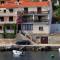 Apartments by the sea Zavalatica, Korcula - 9285 Apartments by the sea Zavalatica, Korcula - 9285