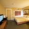 Midway Motel
