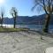 Una FINESTRA sul LAGO