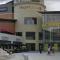 Swindon City Centre Duplex - EnterCloud9SA