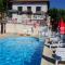 Auberge Villa Montaleigne photo 8