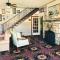 Historic Dow Hotel