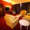 Grand Riverview Hotel