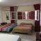 Dotans Boutique Guesthouse - By The Beach!