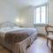 Villa Italia Luxury Suites and Apartments