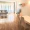 Ancora Frontbeach Luxury Apartment