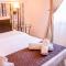 Galleria Frascati Rooms and Apartment