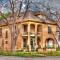 Katy House Bed and Breakfast - Smithville