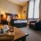 The Duke of Edinburgh Hotel & Bar