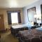 Super 8 by Wyndham Galveston - Galveston