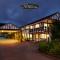 Kingswood Manor Motel