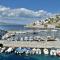Douskos Port House