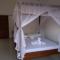 Warung Jemeluk & Home Stay