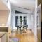 The Modern Classic - Contemporary & Elegant 3BDR Home - Cambridge