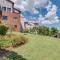 JoziStay @ Jackal Creek Apartments