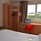 ibis Issoire ibis Issoire