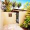 Temple 121 Modern Spacious Palm Cove 2 Brm 2 Bth Resort Apartment With Courtyard - 棕榈湾