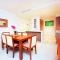 Foto: Temple 121 Modern Spacious Palm Cove 2 Brm 2 Bth Resort Apartment With Courtyard 8/24