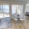 Foto: Sea Breeze Ocean Front Home 16/33