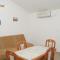 Apartments by the sea Trpanj, Peljesac - 4510