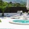 Caramel Villa, with 40m2 Pool & Spa Whirlpool, By ThinkVilla